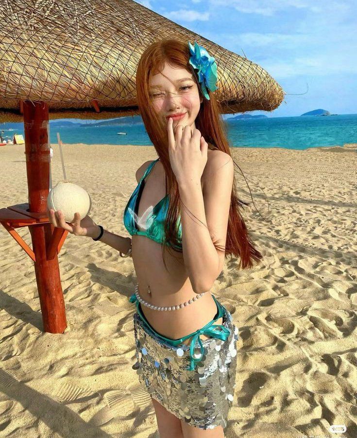 Top 79+ ảnh gái xinh mặc Bikini check-in bên bờ biển