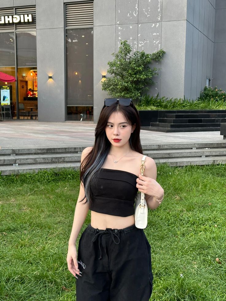 Tổng hợp những hình ảnh Xinh đẹp và Slay nhất của Hot Tiktoker "Hà 💋"