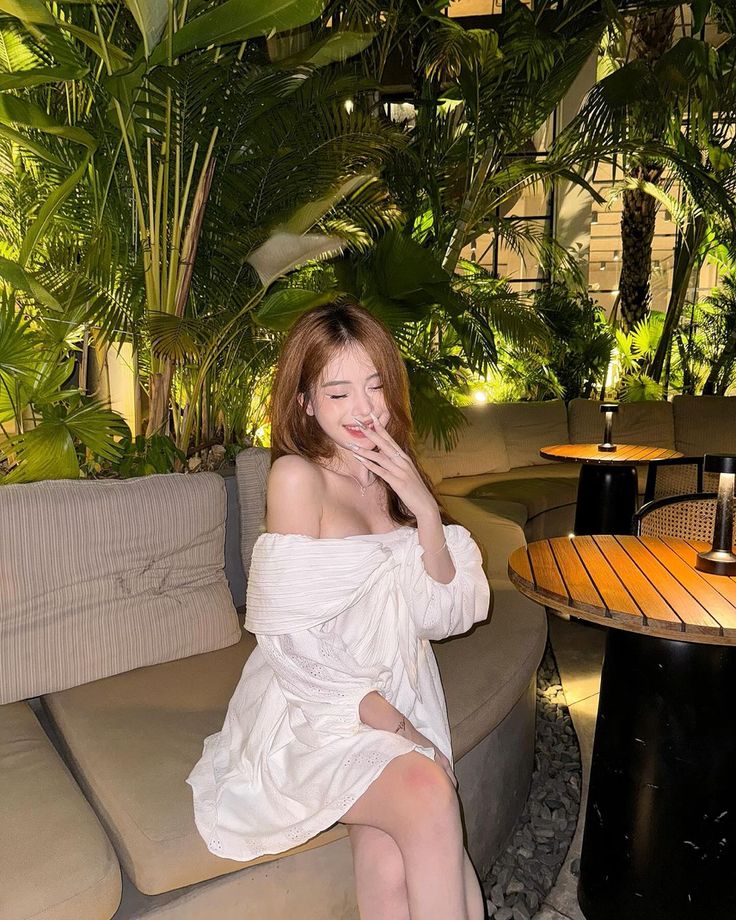 Tổng hợp những hình ảnh Xinh đẹp và Slay nhất của Hot Tiktoker "Hà 💋"