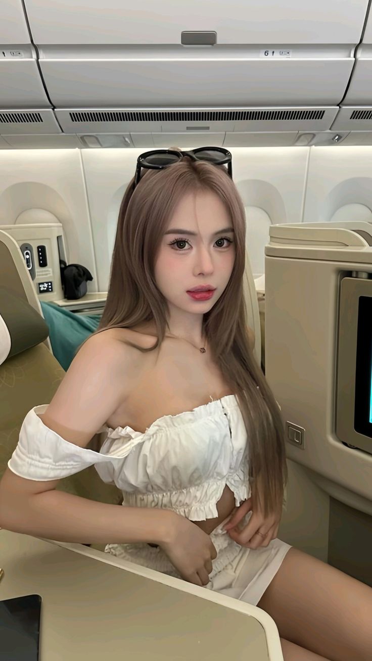 Tổng hợp những hình ảnh Xinh đẹp và Slay nhất của Hot Tiktoker "Hà 💋"