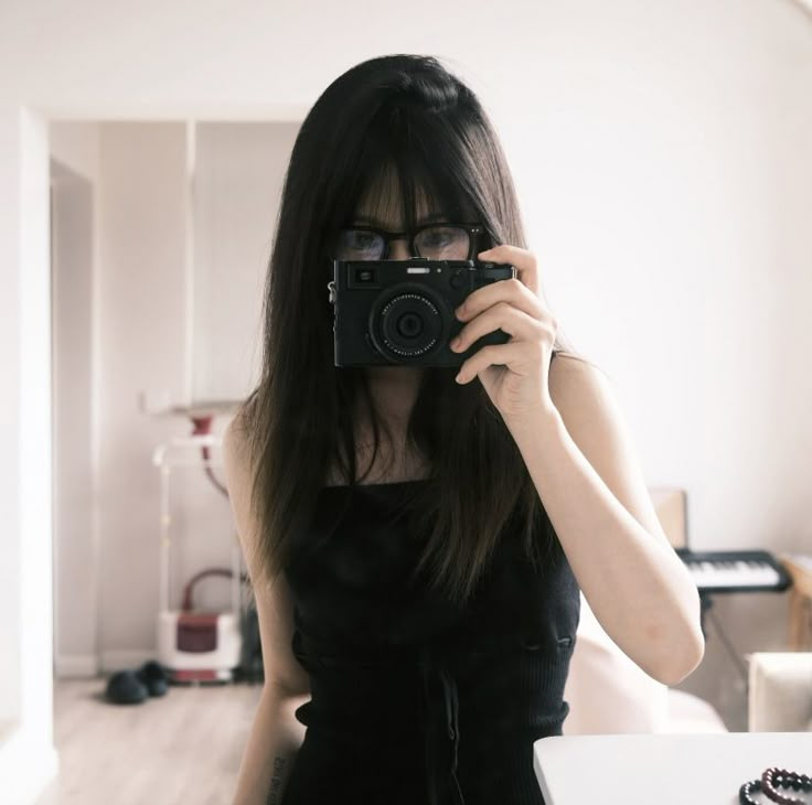 Bộ sưu tập 88+ ảnh gái xinh selfie cực chất cùng máy ảnh