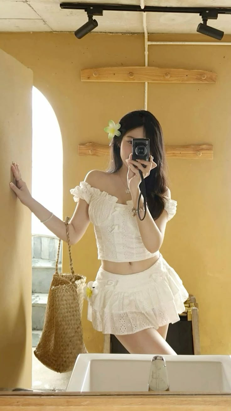 Bộ sưu tập 88+ ảnh gái xinh selfie cực chất cùng máy ảnh