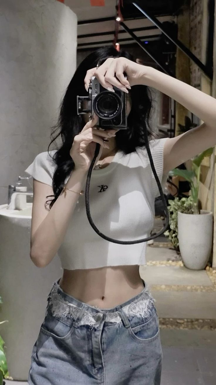 Bộ sưu tập 88+ ảnh gái xinh selfie cực chất cùng máy ảnh