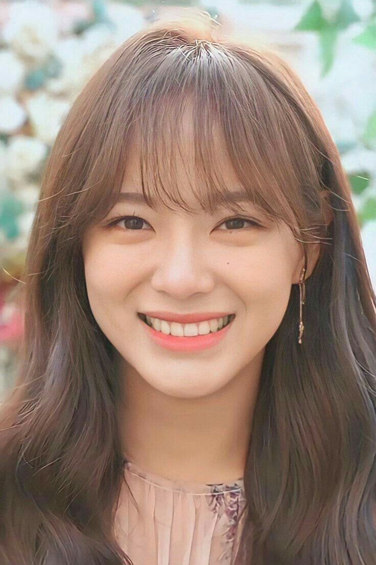 Những khoảnh khắc đáng yêu của "Kim Sejeong" trong phim Hẹn Hò Chốn Công Sở