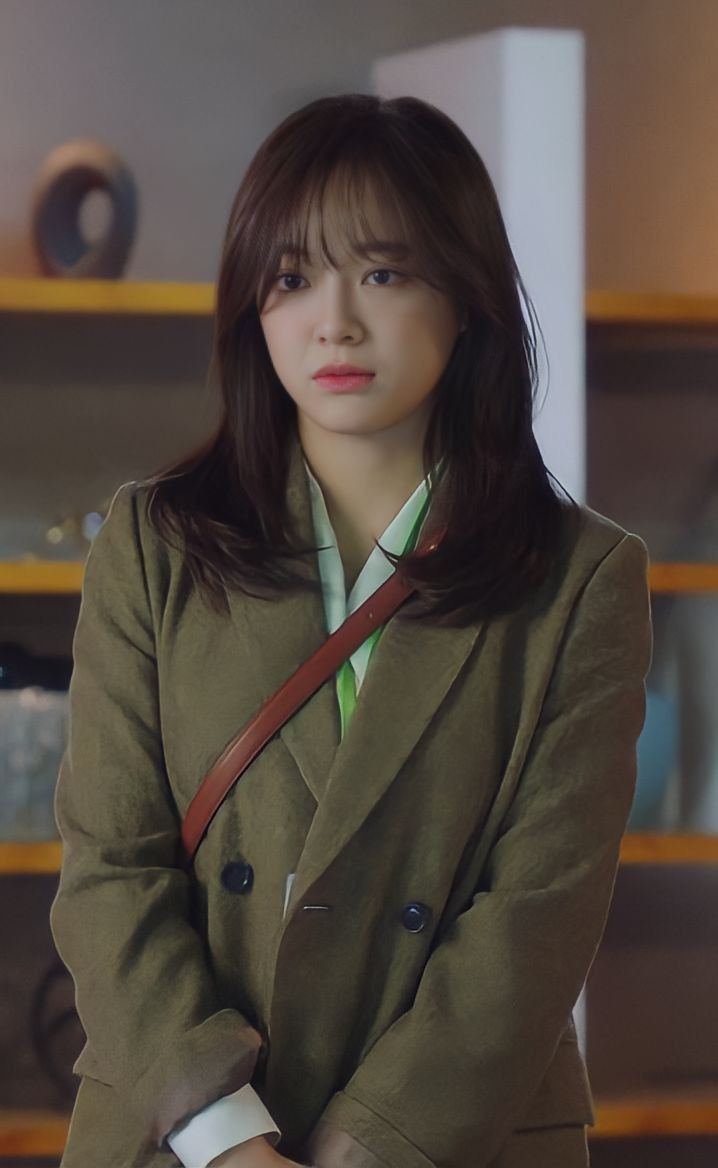 Những khoảnh khắc đáng yêu của "Kim Sejeong" trong phim Hẹn Hò Chốn Công Sở