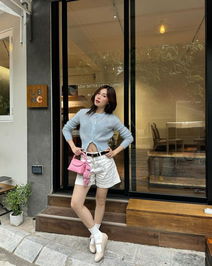 Tổng hợp 101+ outfit cùng sự dễ thương và cute nhất của Hot Tiktoker Ly Phạm